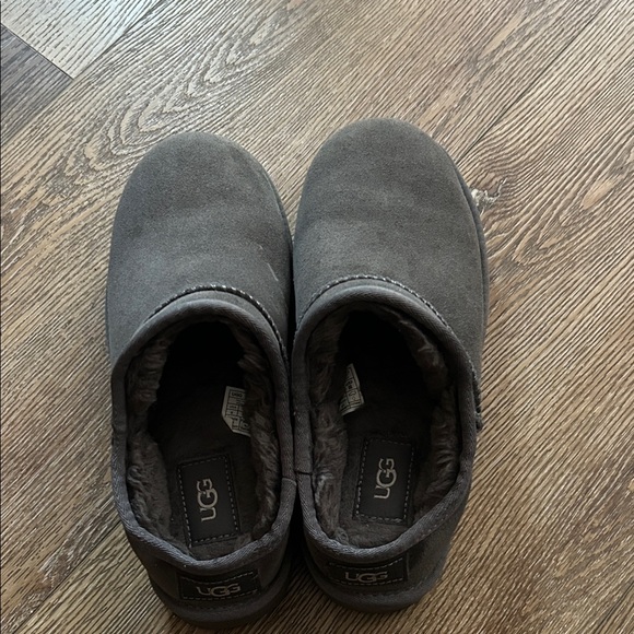 UGG Charcoal Suede Slip-Ons - Picture 1 of 5